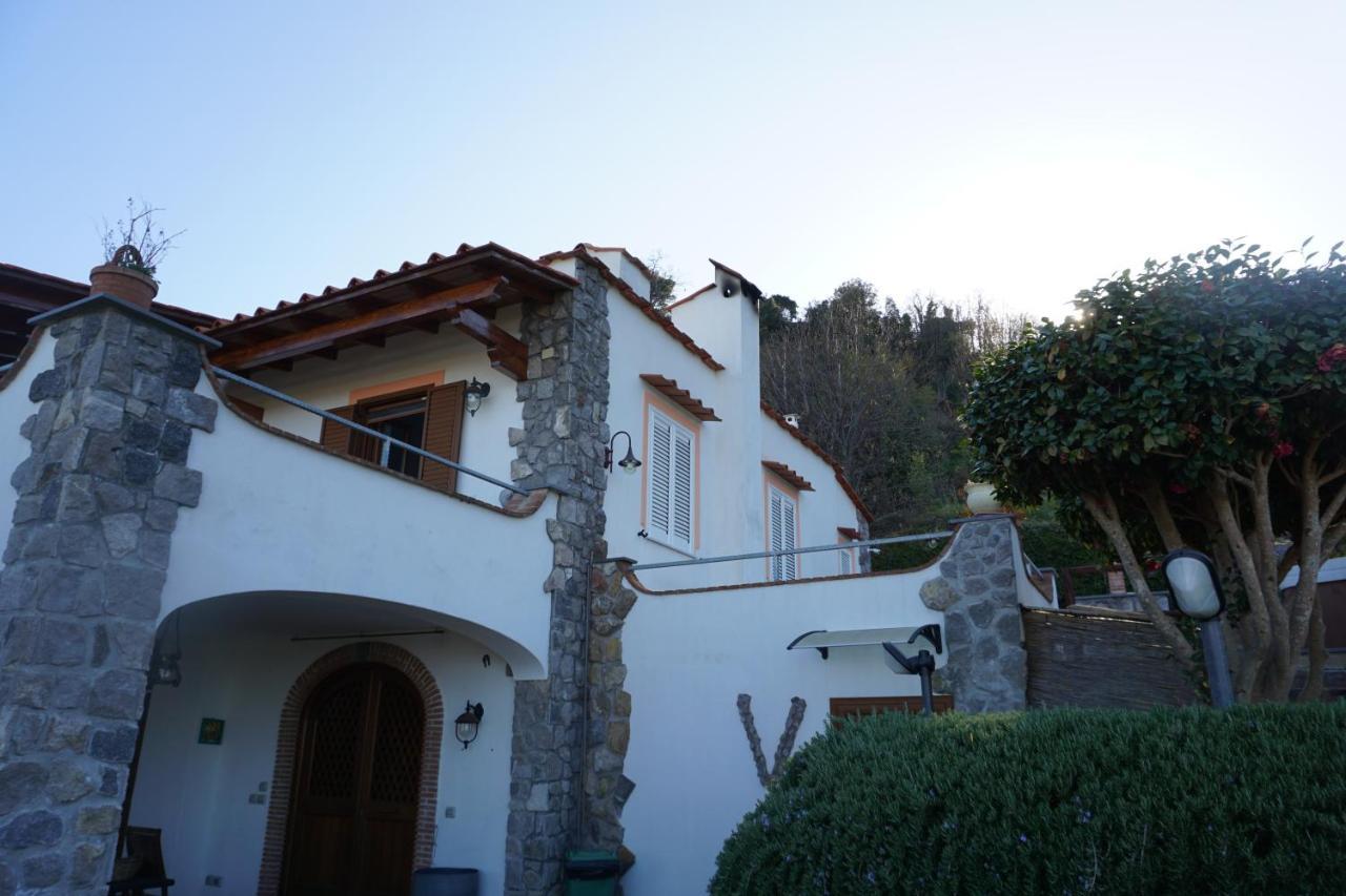 Relais Maison De Charles Isquia Exterior foto